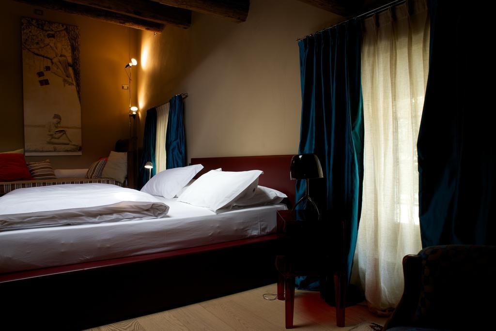 Damaranto Residenza E Cucina Panzió Soave Szoba fotó
